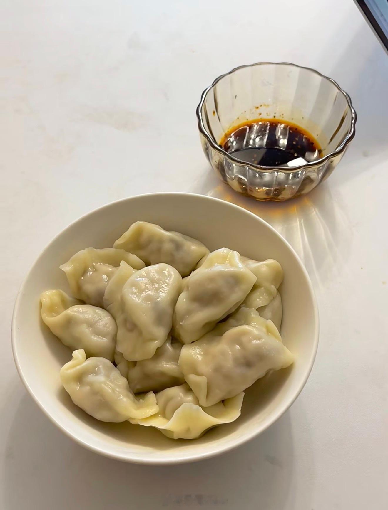 冬至快乐，你们吃的啥馅的水饺？ 