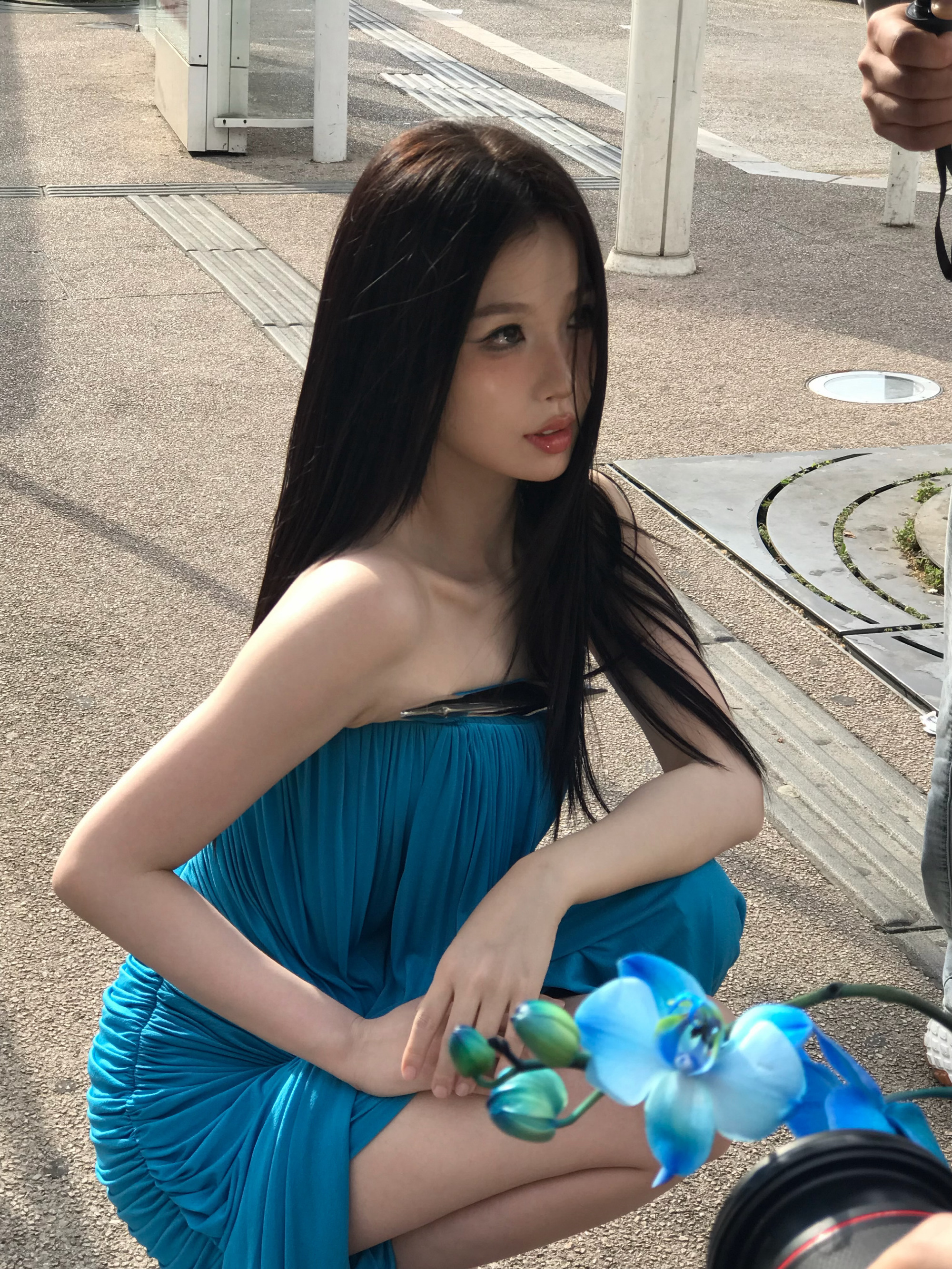 虞书欣戛纳生图你跟我说这是生图！！！虞书欣你怎么这么姐！举手投足都好优雅呀