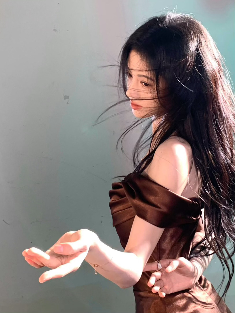 jjy 鞠婧祎待播剧破1000万jjy鞠婧祎苏绿夏 宝宝