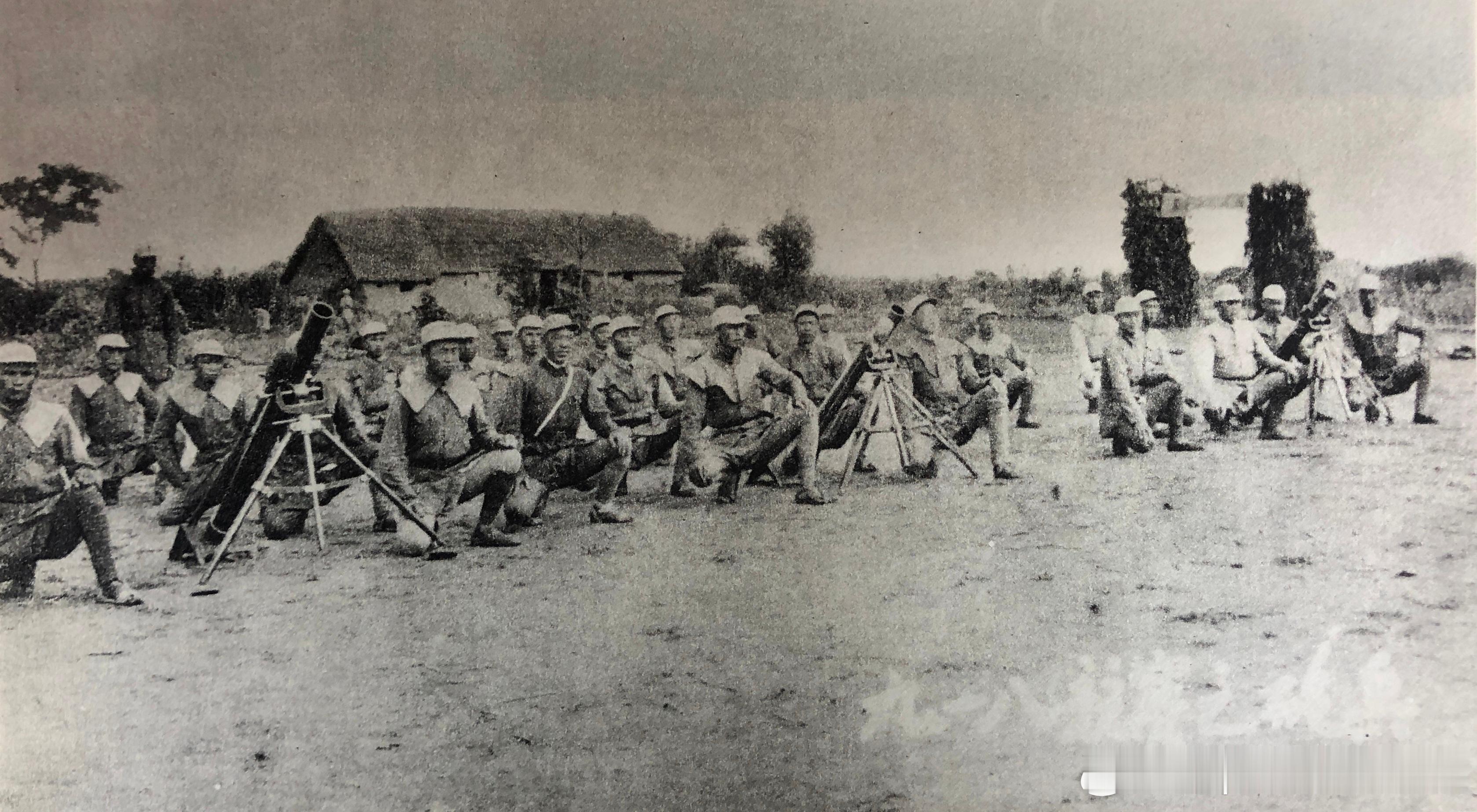 1944年9月18日新四军炮兵进行射击比赛军事历史全触达 ​​​