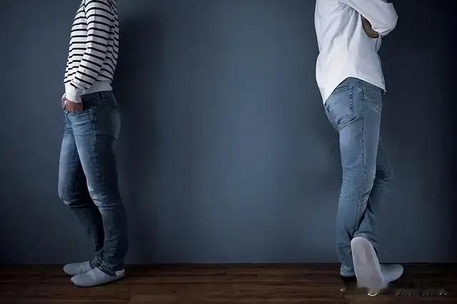 一桩命案的警钟：情绪是魔，心宽是福

今儿咱们单说一桩由“三角恋”引发的“血案”