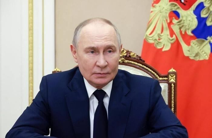 俄罗斯总统普京于2026年4月29日在选举安全保障会议上要求，在大选前必须以“最