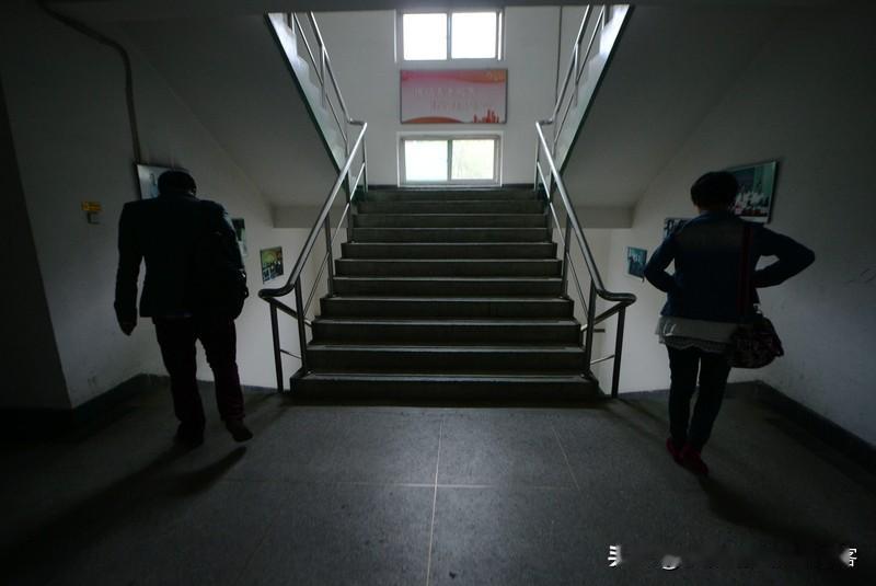 “5万的彩礼离婚率9.8%，10万的彩礼离婚率19.8%，20万的彩礼离婚率49