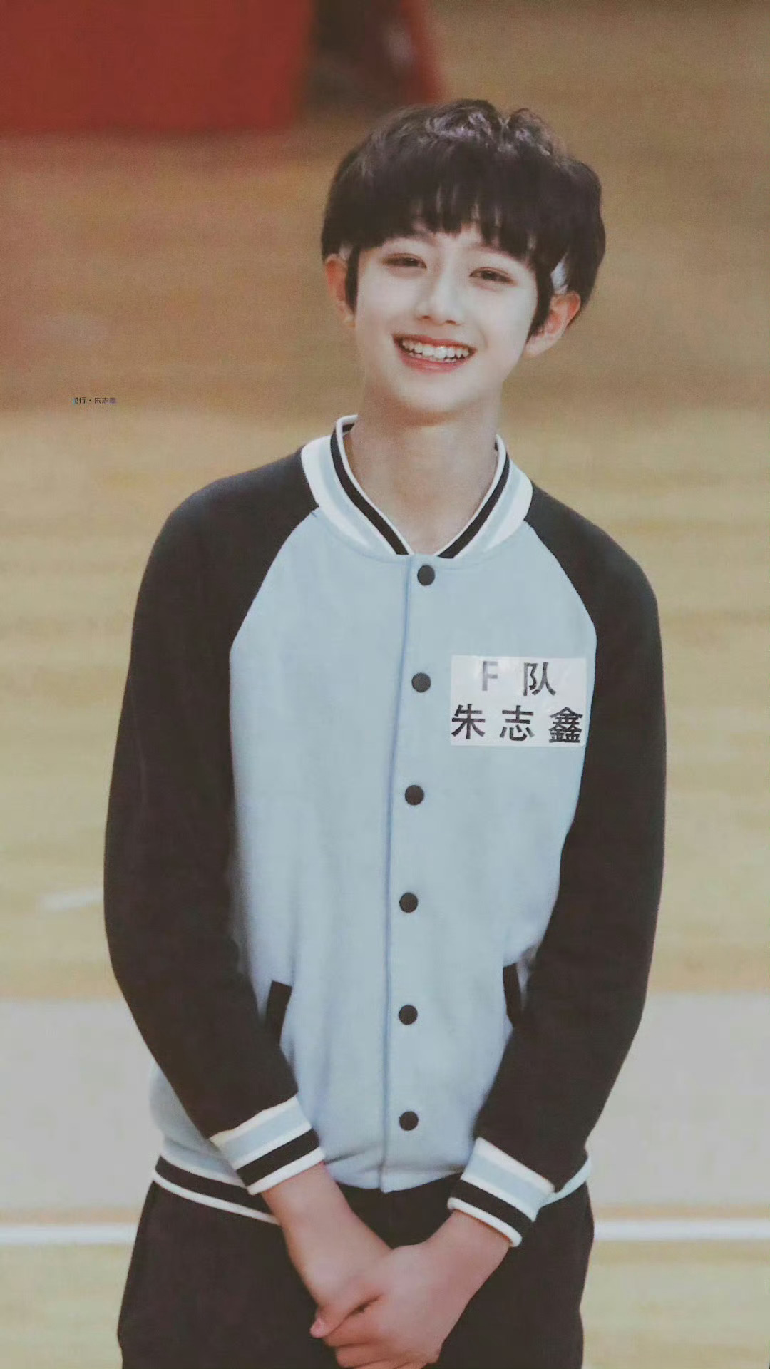 从夏日甜豆成长为体育系校草 有朱志鑫的夏天才是完整的#TF家族官宣夏日运动会#▫