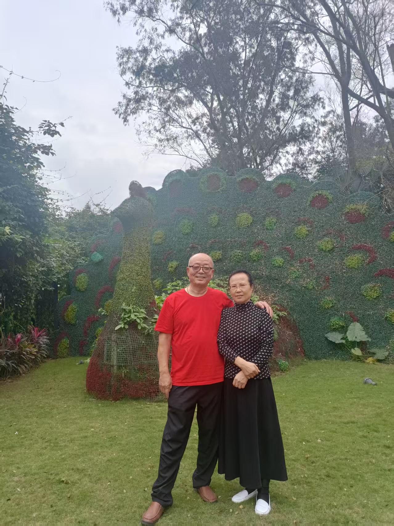 好人为何走得早？
————怀念万超

杨森林/文   刘涛/图

       