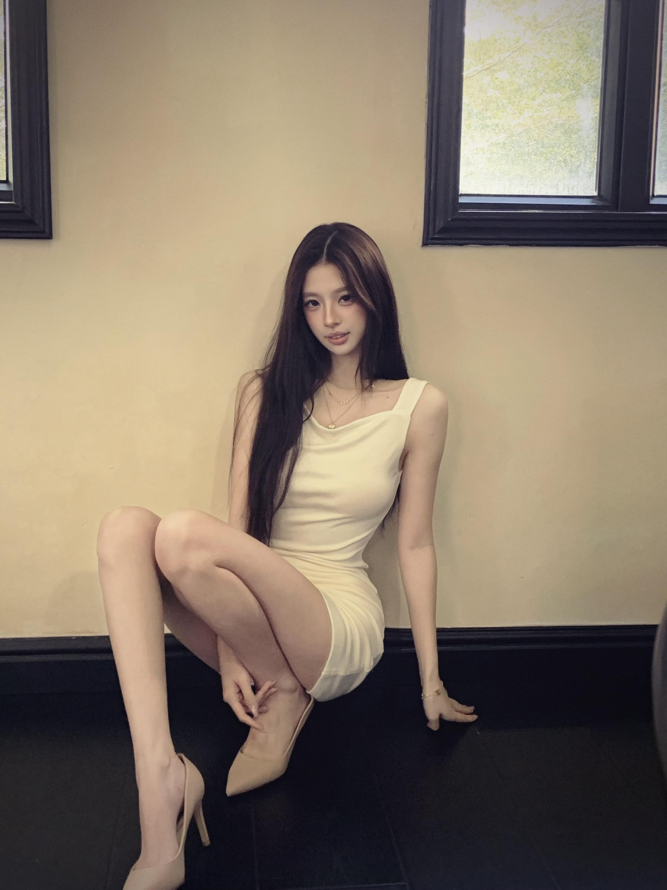 ༻.🕯。