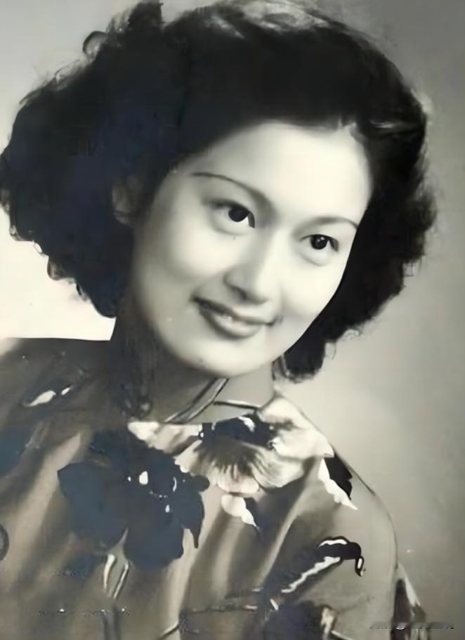 1977年，教育家叶公超与堂妹发生不正当关系，两人的地下关系被妻子袁永熹发现后，