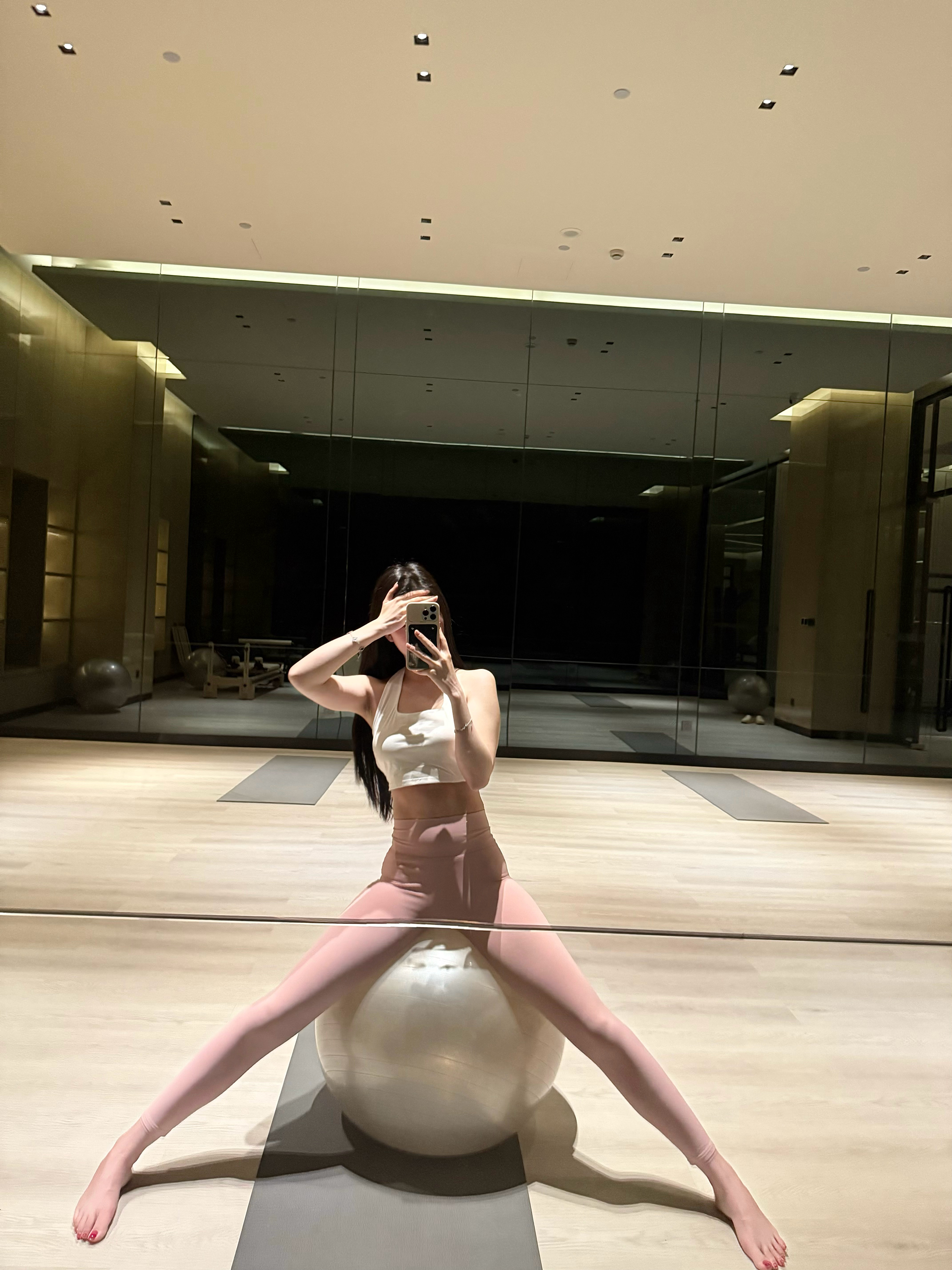 好腿 下辈子还练你 