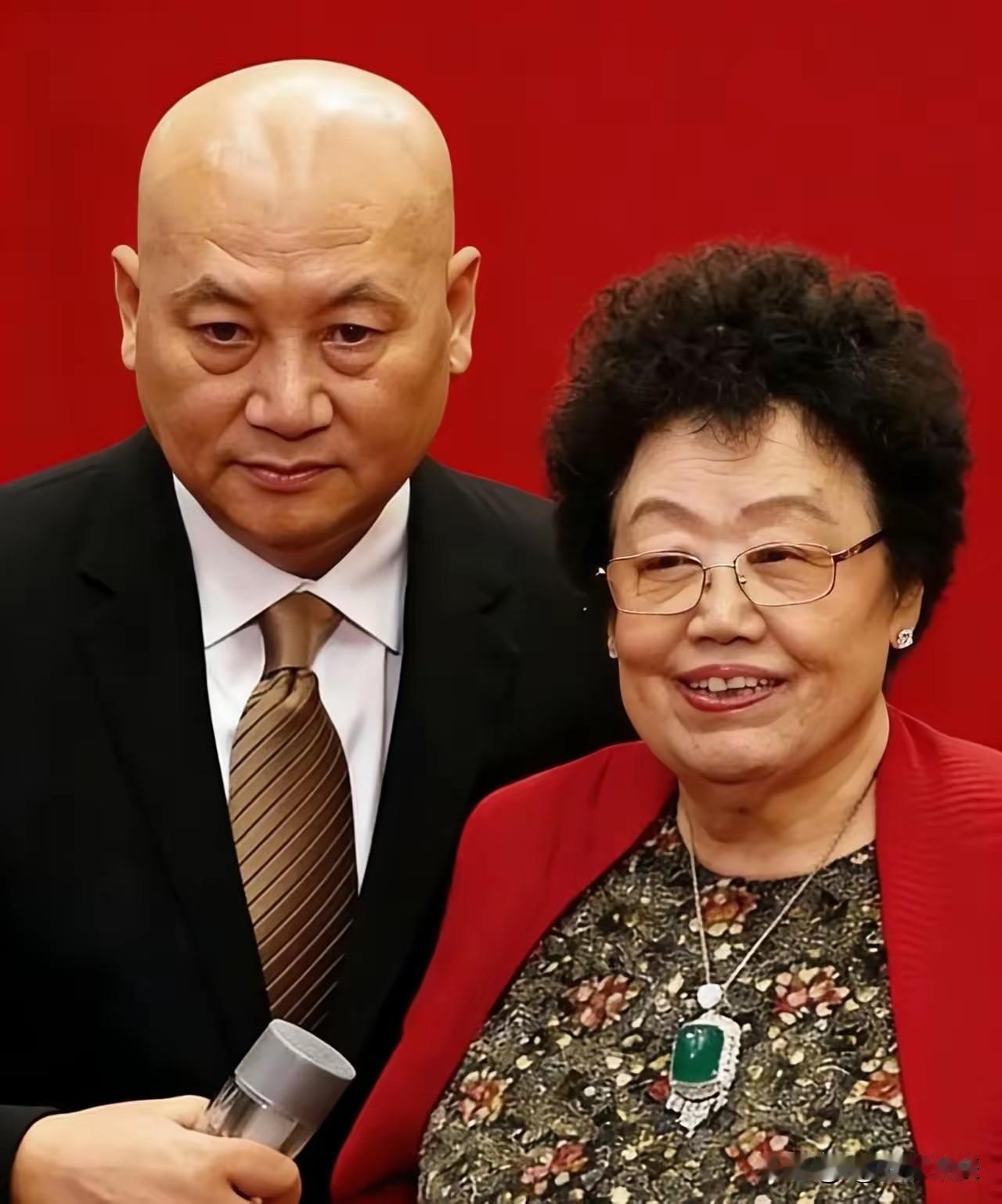 2026年4月5日清明节这天，富华国际集团荣誉主席、“紫檀女王”陈丽华因病医治无