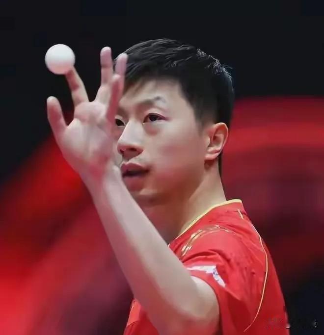 马龙这回也从世界排名上消失了，不过他退得特别低调，乒坛好像都没怎么注意到。这显示
