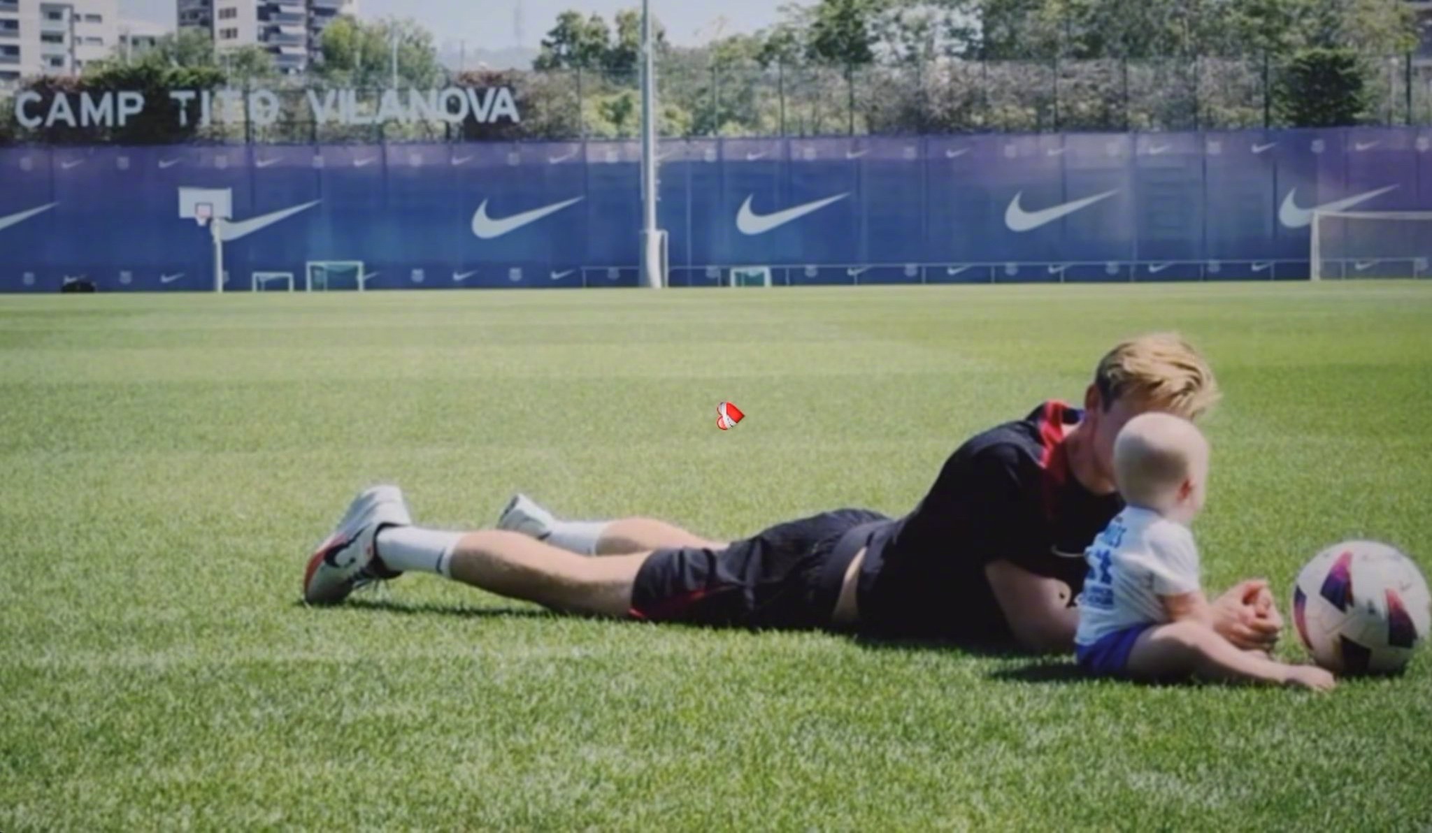 德容妻子ins分享#巴萨# ​​​