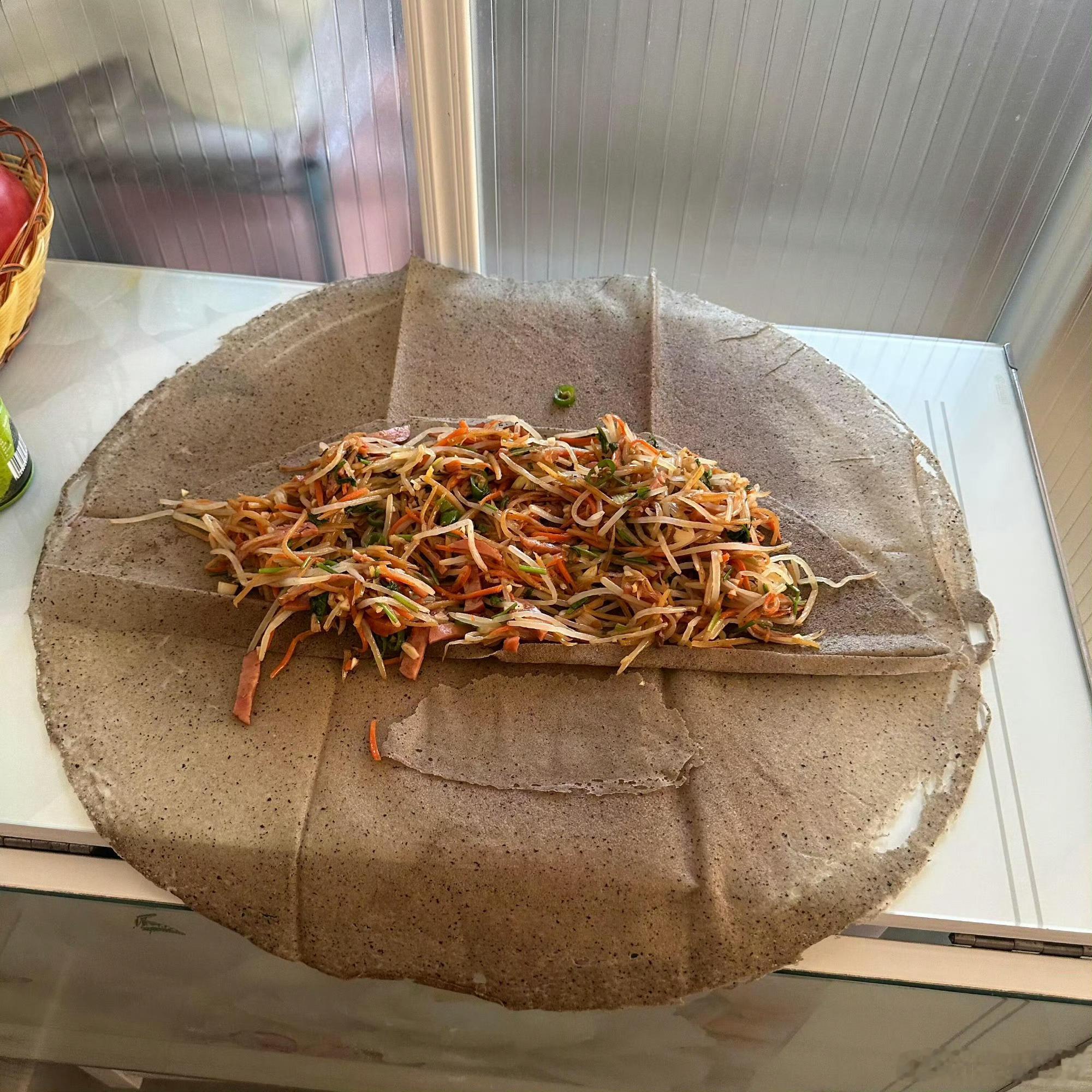 奶奶给我做的减脂餐老一辈的人真的是生怕你吃太少了像和我妈住一起我说我不想吃他就软