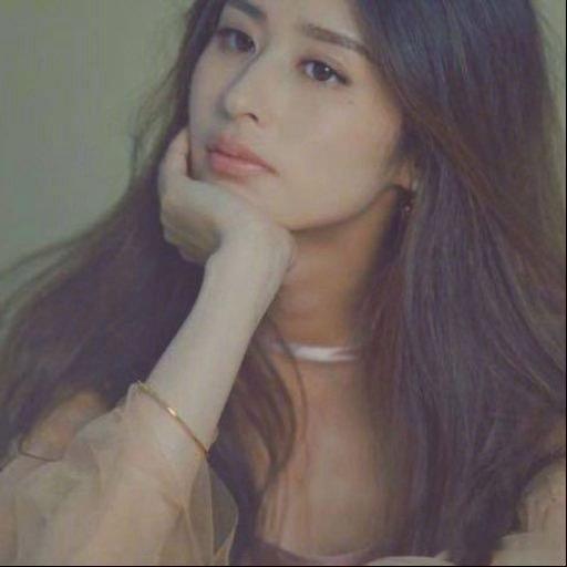 铁证女二是颖儿颖儿铁证女二《铁证》女二角色适配天花板，颖儿气质清冷又坚韧，完美贴