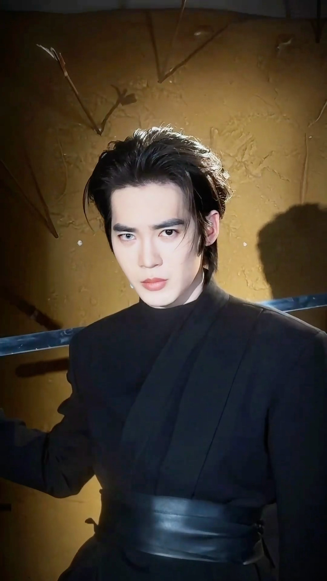 于适丨好美妙的异瞳…帅晕了