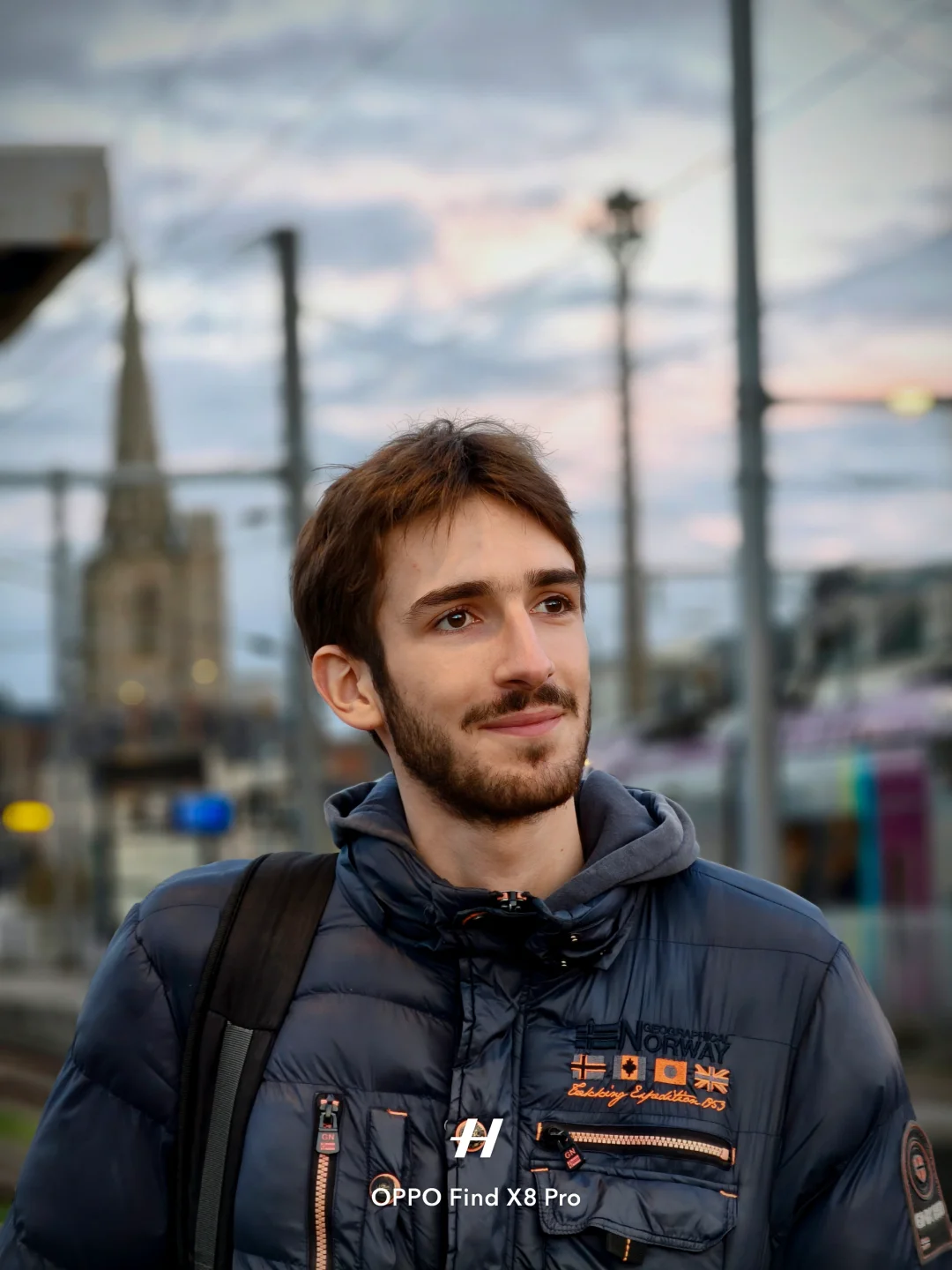 在法国车站，我用人生第一台哈苏拍的陌生人