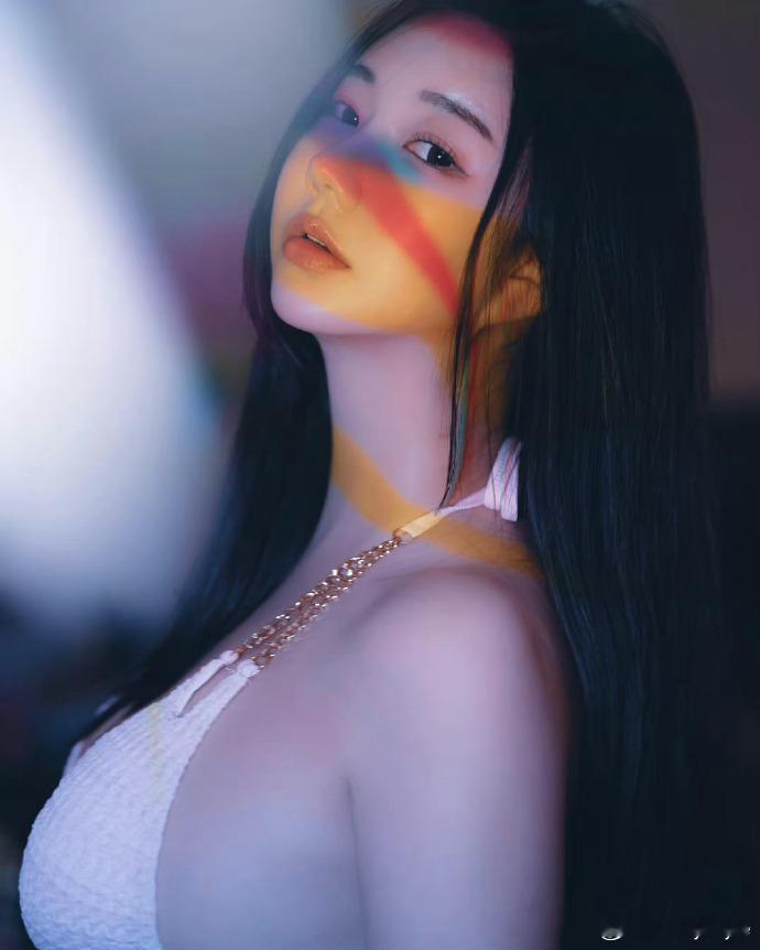 honey___vivi  彩色妆造#转发接龙开新年# ​​​