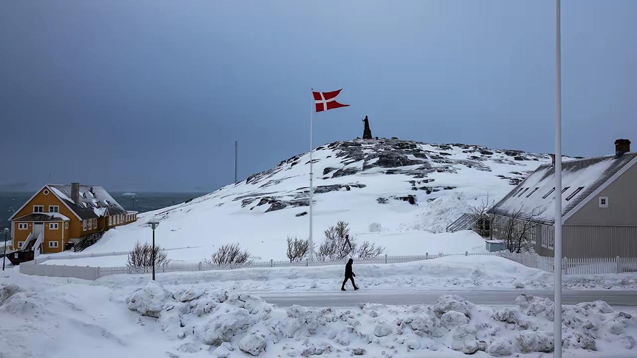 就在美国总统特朗普在1月20日宣称，要在2026年“吞并”格陵兰岛之前，1月19