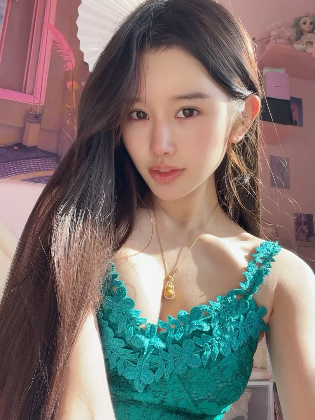 过年回到另一个家啦，整理一下衣服叭