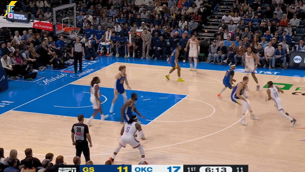 以赛亚乔直接打复出的波尔津吉斯一个2+1！勇士vs雷霆雷霆