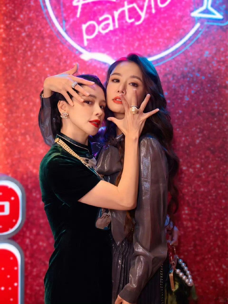 林心如霍建华合唱 林心如50岁生日派对，来了好多人！林心如50岁生日派对