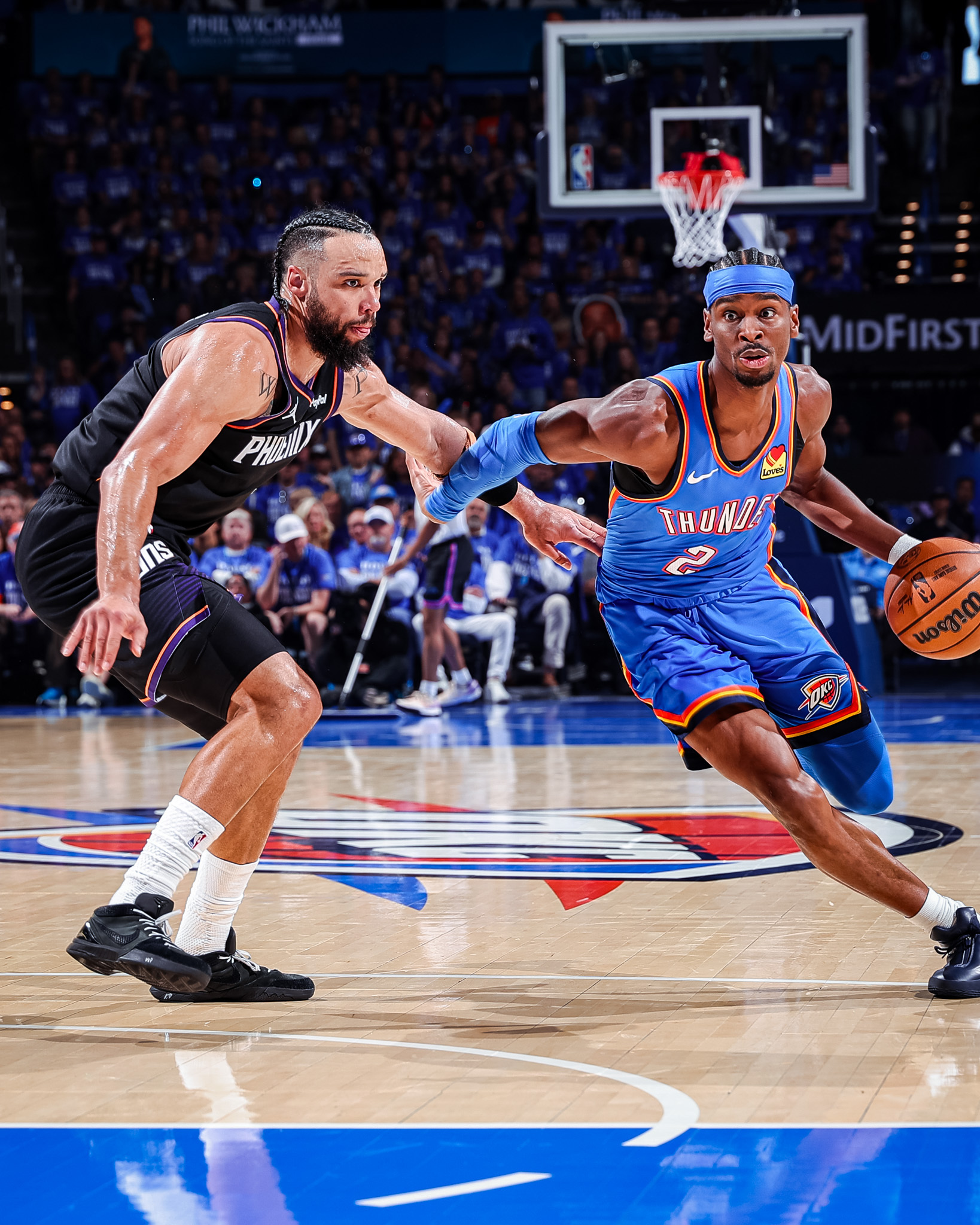 谈到对SGA的防守，狄龙给出了针对性的回应：🚫 切断罚球线：“绝不能送他上罚球