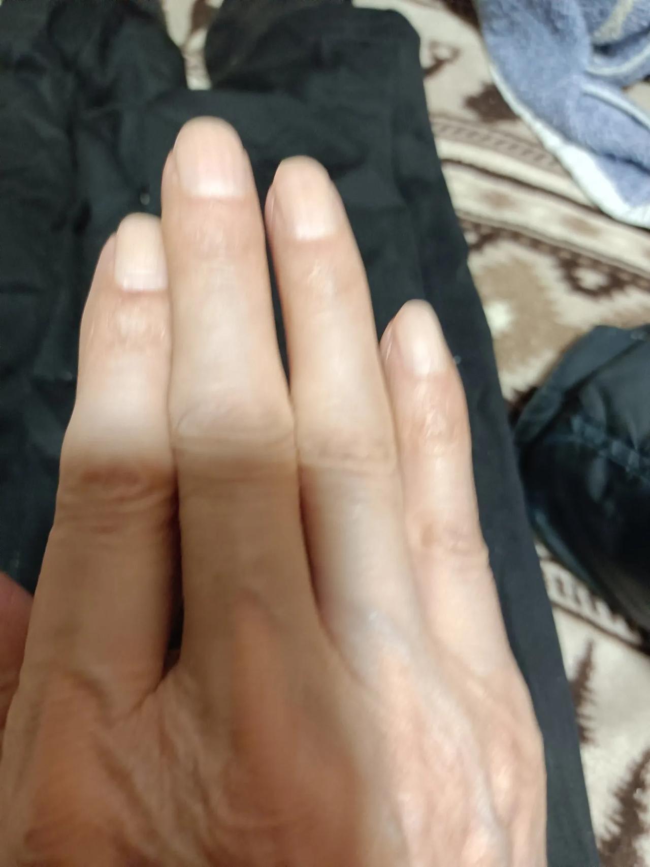 什么样的人会成为圣人?著作了道德经的老子，就是圣人。继承圣人之作，发现了圣人文化