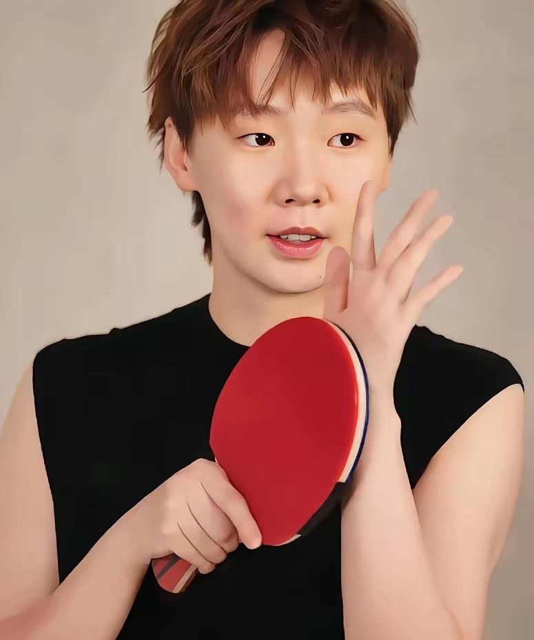 伦敦世乒赛
女团半决赛
国乒3:0罗马尼亚
晋级决赛

第一场
孙颖莎3:0萨马