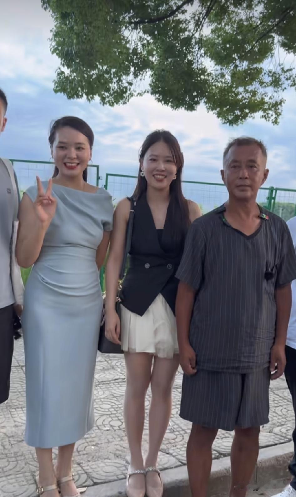 好几年了，为什么流浪大师、知名文化学者、“铿锵三人行”创始人沈巍深受女粉丝欢迎？