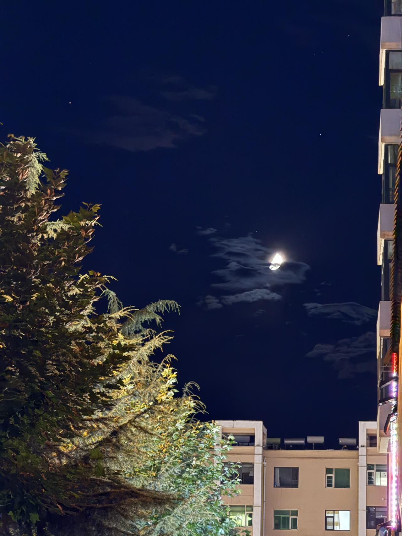 月亮 夜晚治愈时刻
