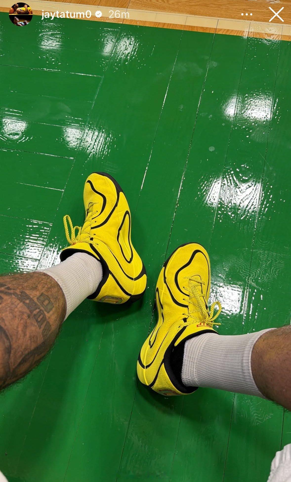 即便恰逢平安夜，塔图姆的康复特训也从未停歇🎄 