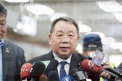 偷换概念混淆是非！
汉奸石平美化驻日美军协定，刻意回避战败国现实。
 
归化日本