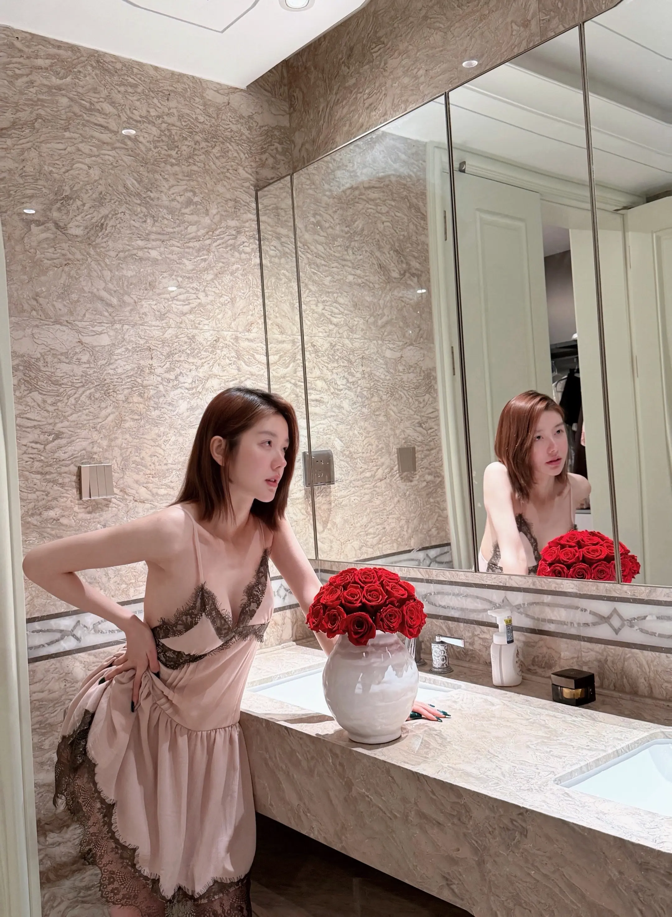 你说包容我的一切 你看我一皱眉你又不乐意