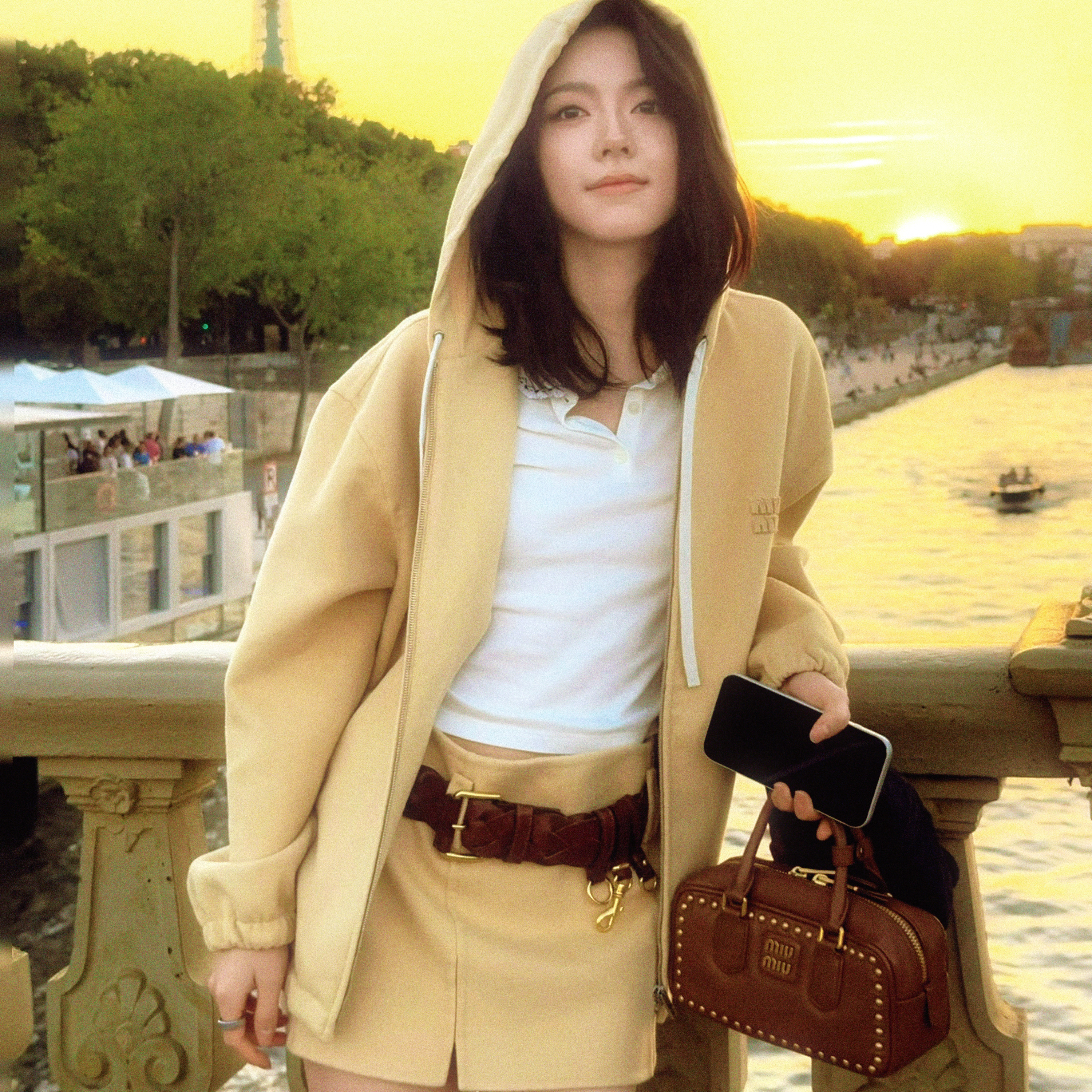 -赵今麦  🍂✨ ​​​