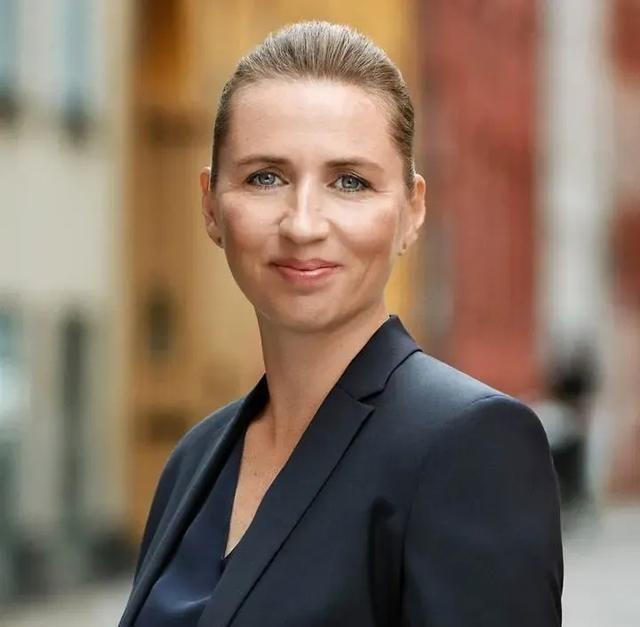 好，果然有种！丹麦国防部突然宣布：1月17日，丹麦国防部宣布今年将强化在格陵兰岛