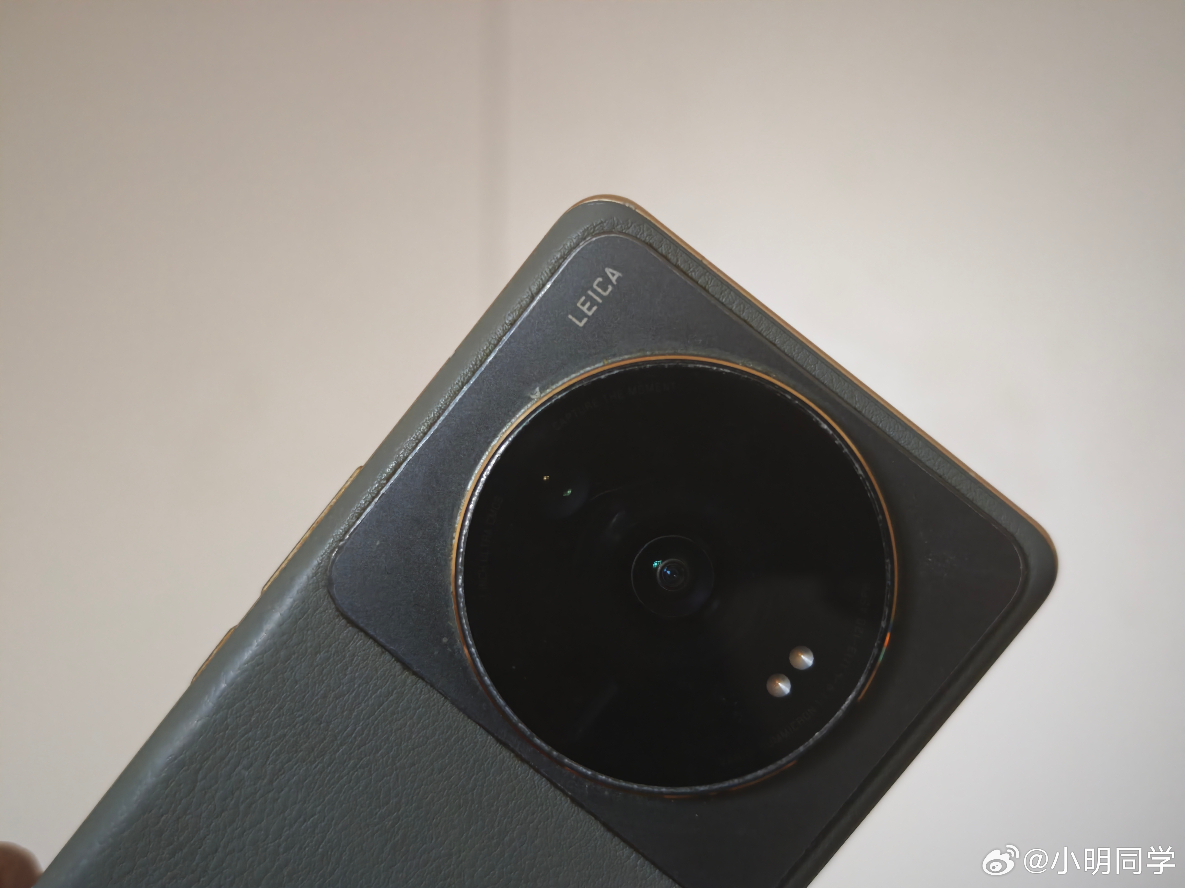 家里吃灰的旧手机突然成了香饽饽 把放在抽屉吃灰的小米12Ultra翻出来了，准备