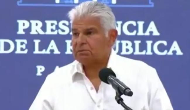 巴拿马一愣，本想给中国人添点堵，结果反倒把自己推到了台前。
4月22日，中国驻巴