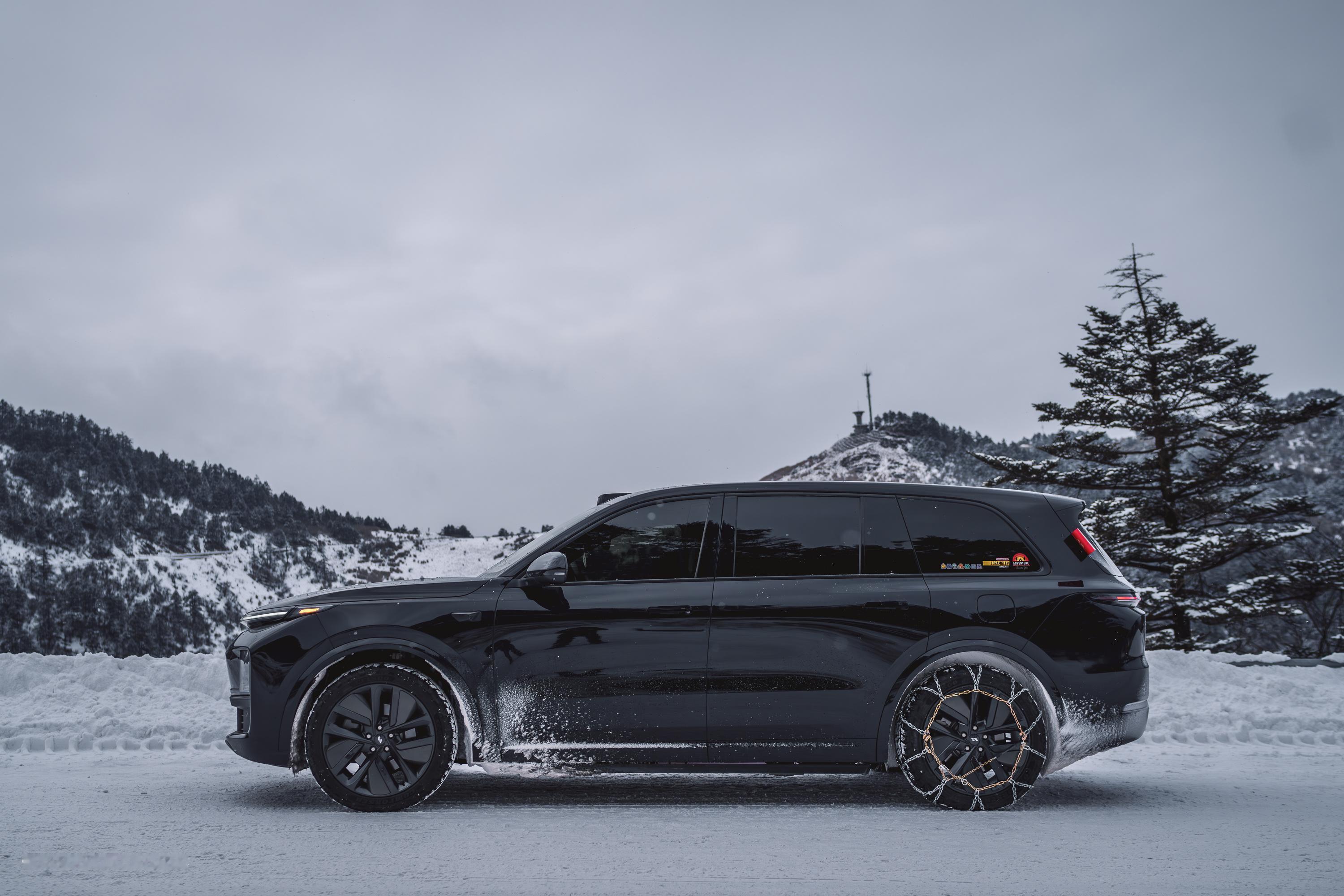 据说这几天很多地方都下雪了？怀念上一个寒假我们也是见过雪见过世面的 L9 好吗理