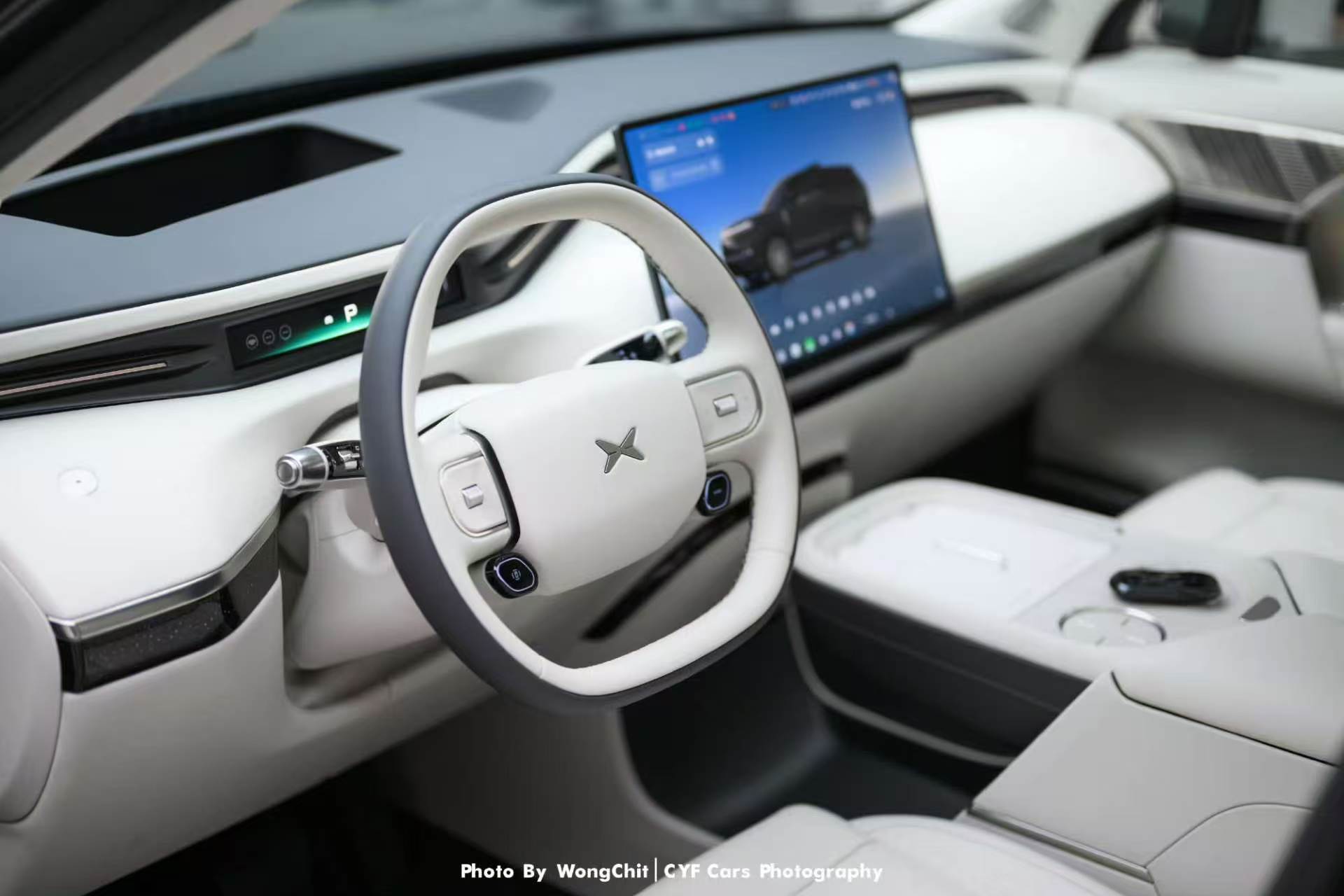 新科技旗舰小鹏GX今晚预售小鹏首款全尺寸旗舰SUV GX正式开启预售了，纯电与增