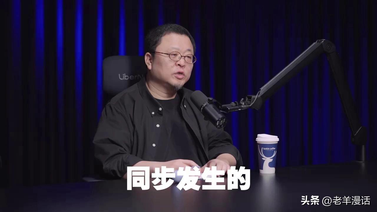 老罗力挺杨Li，看似惺惺相惜仗义执言，实则是一场精心设计的流量收割。

搞话题蹭