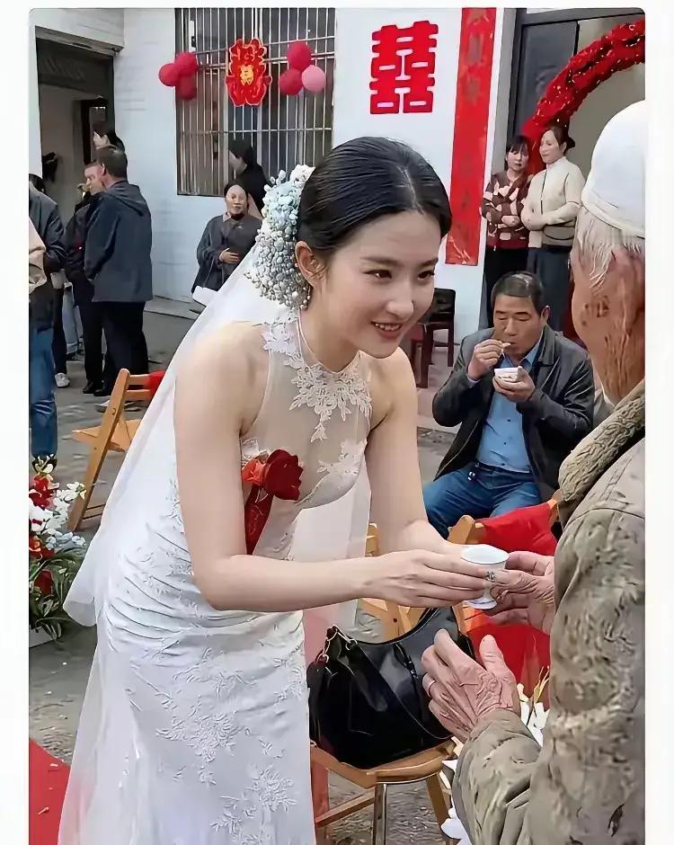 女神结婚了，不少男生叹道，可惜新郎不是我。