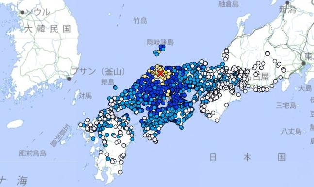 日本20分钟连震6次！

当地时间1月6日上午，日本本州西部岛根县突然遭遇“地震