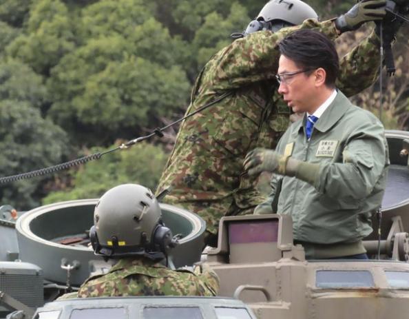 必须行动！俄乌战场如今正变为日本大型军事试验场，藏着一盘指向中国的大棋！
 
8
