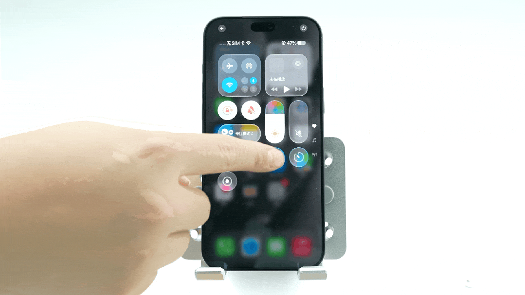 #iOS27# 想必大家很好奇 iOS 27 的表现，但不少人都犹豫旧手机到底升