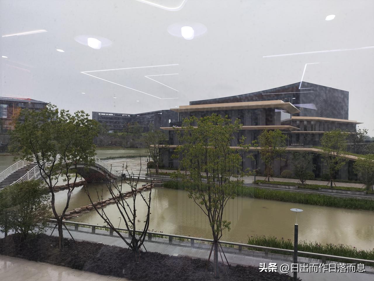 2026年04月30日 周四               农历 丙午马年  三月