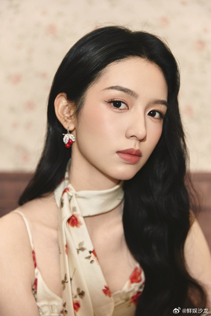 周也翟潇闻简直是对抗路来的不是刻意搞笑，就是自然相处，这才是最吸引人的地方。你好