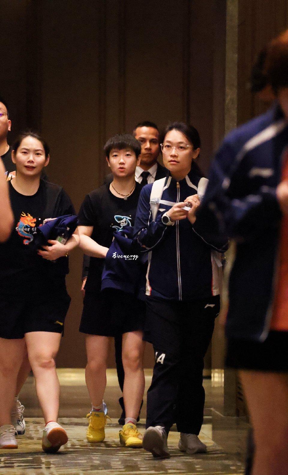 孙颖莎回应瘦了！小魔王的自律太可怕🔥
 
澳门世界杯3-0开门红，孙颖莎赛后采