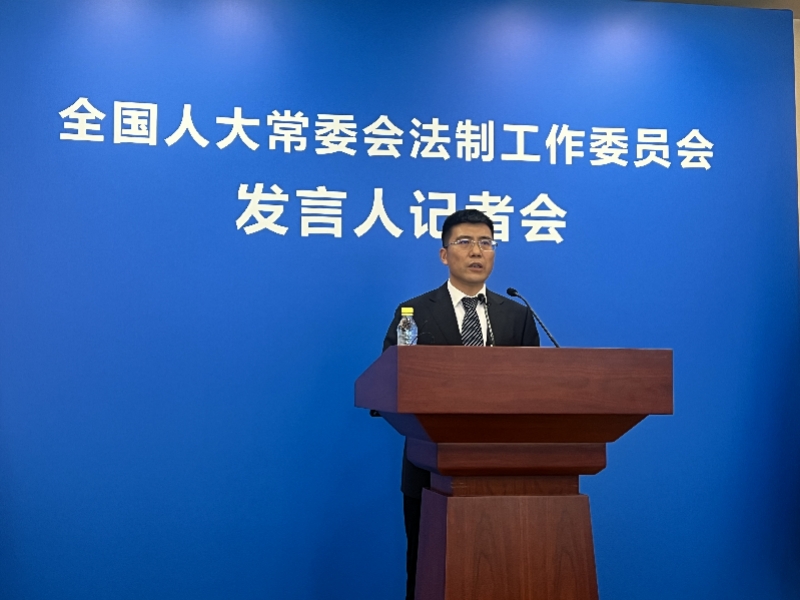 治安管理处罚法修改：组织未成年人有偿陪侍拟纳入治安处罚