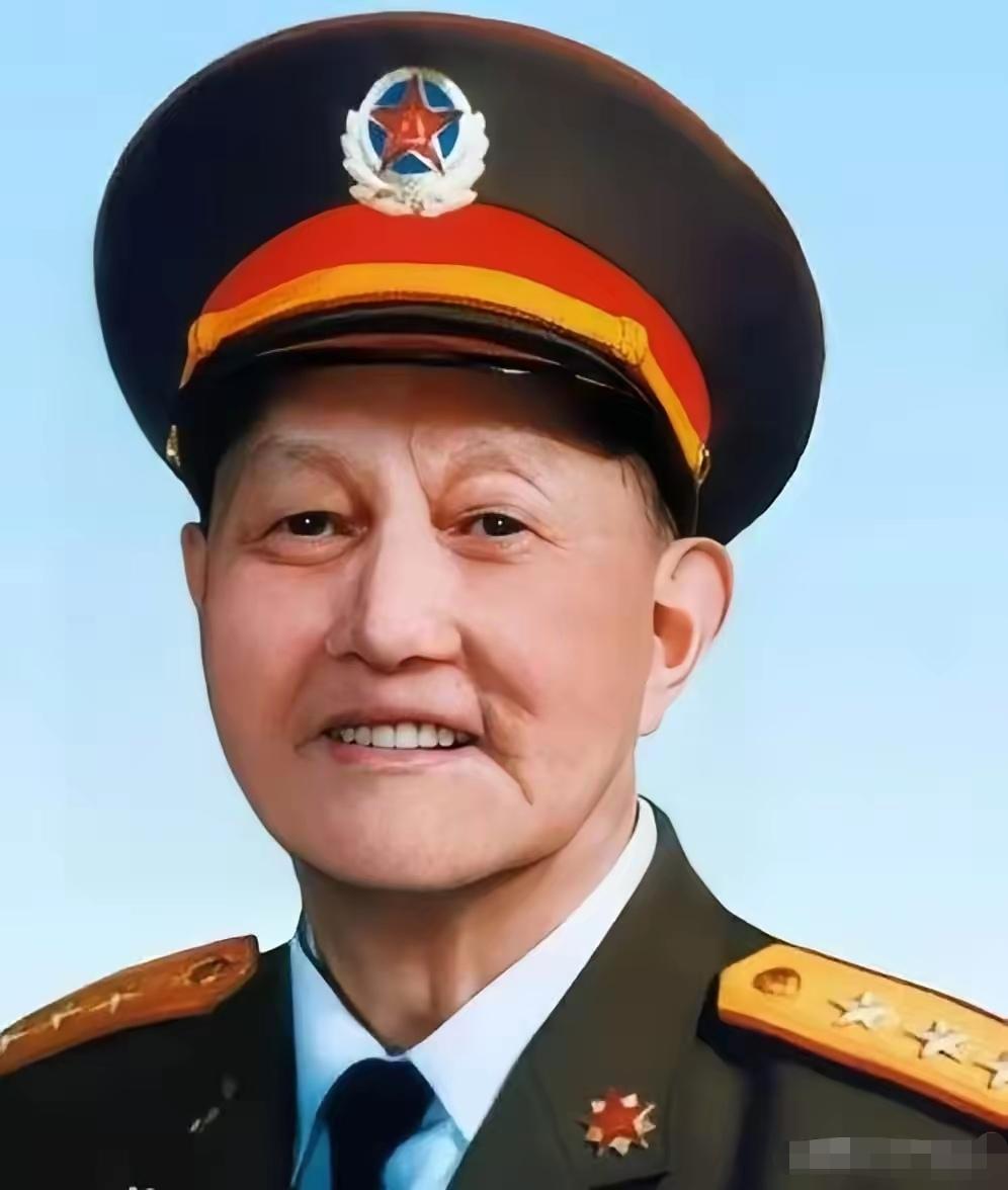 1965年，开国少将邓岳到吉林出差，做了件当时所有人都躲着的事：专程登门看望洪学