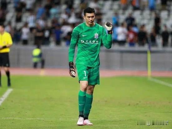 中超绯闻转会---马镇…结束租借云南玉昆的上海申花门将马镇有了新的转会动向，据悉