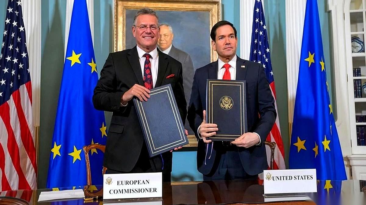 周五的签字桌前，美国和欧盟又弄出了一份新协议。这回的主题，死死盯住了“关键矿产”